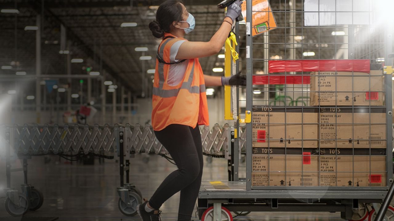 Warehouse Helper Jobs in Canada